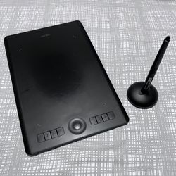 Wacom Intuos Pro Digital Graphic Drawing Table “M”