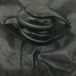 Beats Studio pro 4