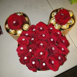 Natural Flower Arrangements 