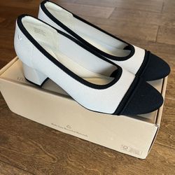 VIVAIA Round-Toe Chunky Heels (Julie 1.0) beige & Black NEW - Size 7 (37.5)