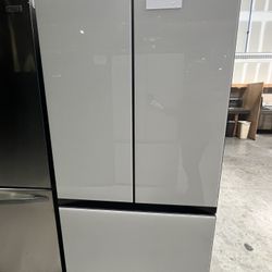 Samsung Bespoke full depth fridge 3-DoorSamsung French Door Refrigerator 30 Cu. Ft RF30BB620012 MSRP 2699