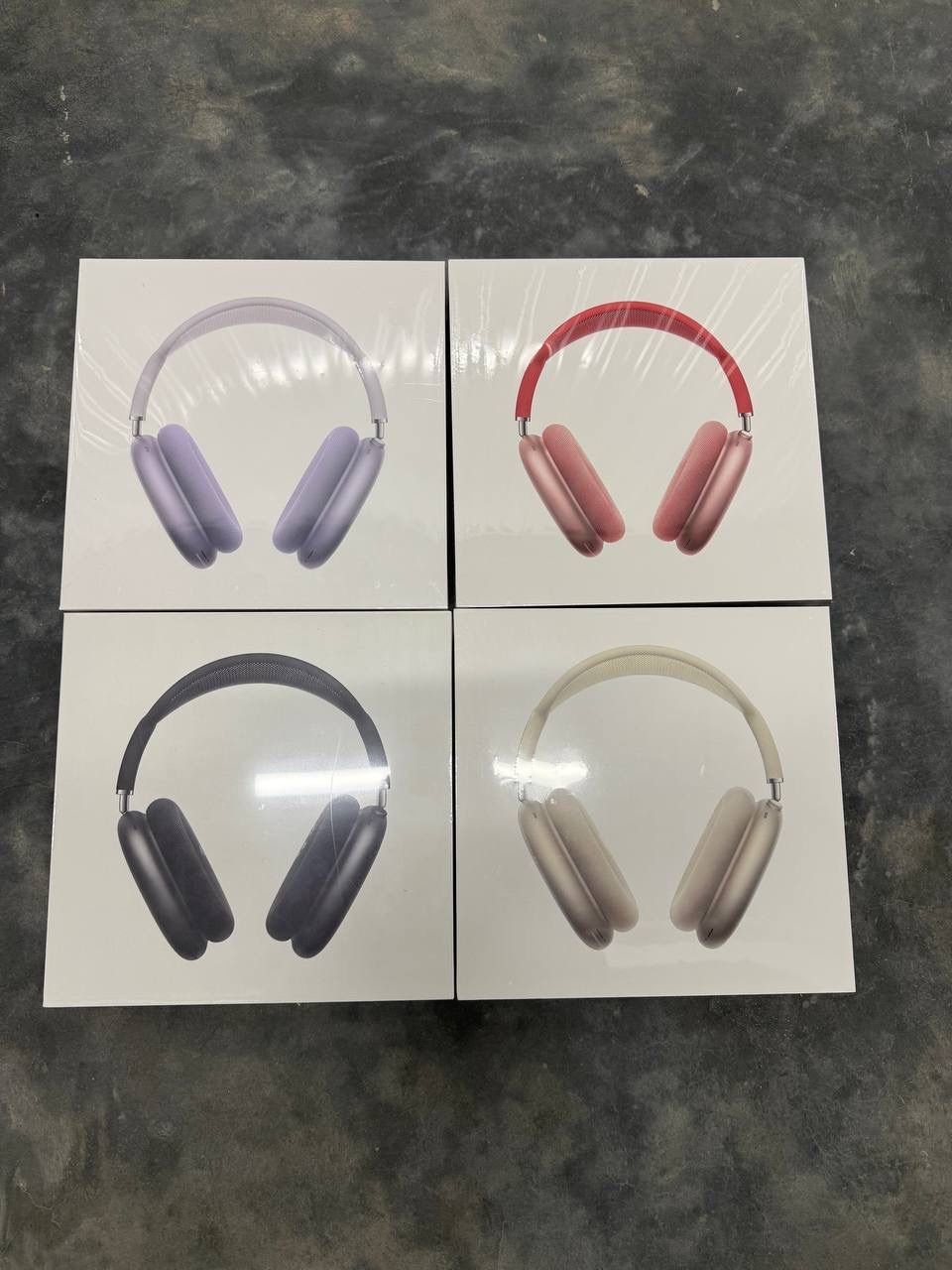 APPLE MAXS BRAND NEW SEALED BOX