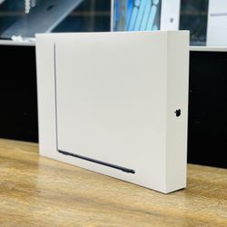 MacBook Air 15 Inch Midnight With 2 Years Apple Care