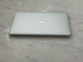Apple MacBook Pro Retina 15” (2013) 1TB — Works Plugged In Only — AS IS
