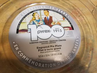 Pyrex pie plates Thumbnail
