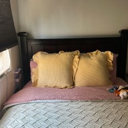Queen Bed Frame 