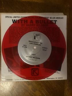 1982 Beatlefest LA Harry Nilsson 45 RPM Vinyl Record   A rare item for Beatles fans 