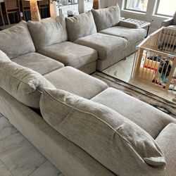 Large Section Couch (Gallery Furniture) 