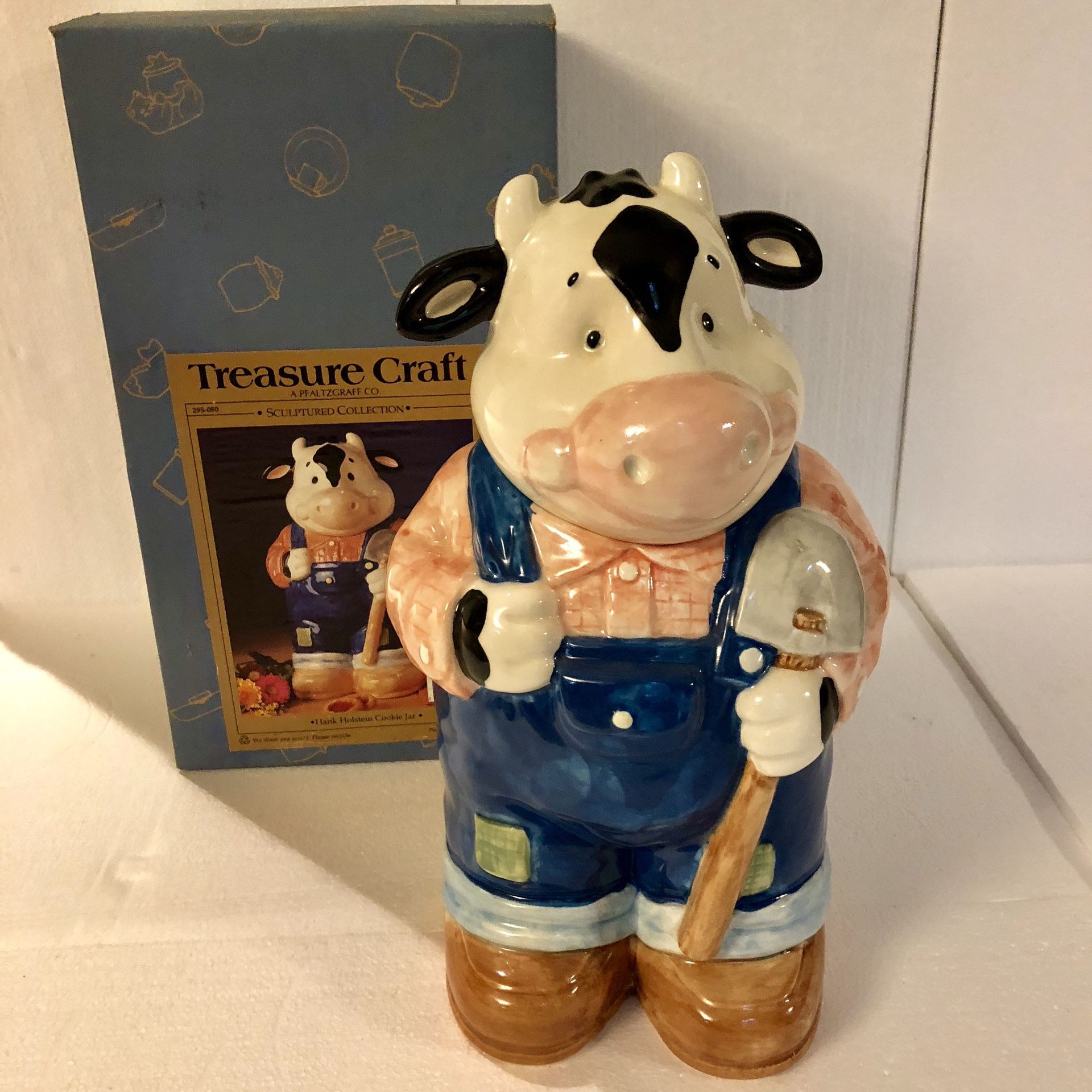Vintage Treasure Craft Ceramic Hank Holstein Farmer Cow Cookie Jar w/ Original Box