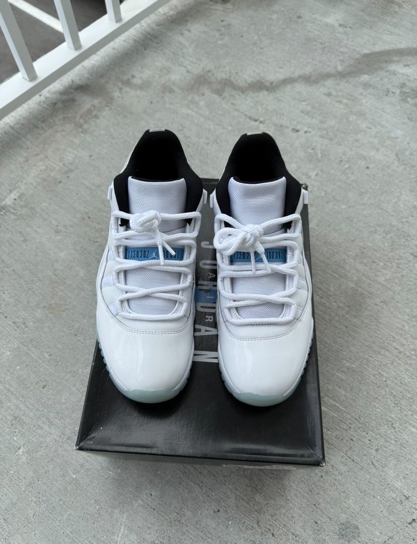Jordan 11 Low 