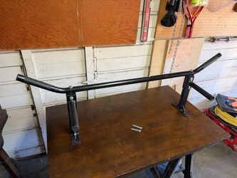 Heavy Duty Wall Mounted Multi Grip Pull-Up Bar