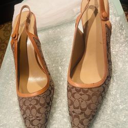 Coach Signature Slingback Heels Size 8.5B – Clean