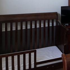 4-1 Convertible Crib/toddler Bed/twin Bed