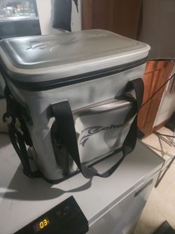 Coho Insulated Waterproof Zipper Cooler