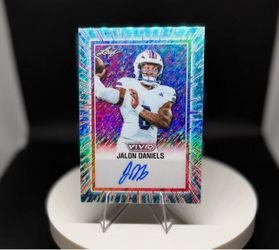 Jalon Daniels Leaf Vivid Autograph Trading Card