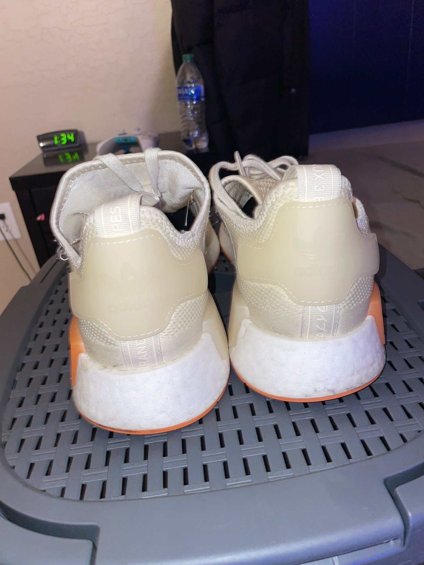 adidas nmd cream white