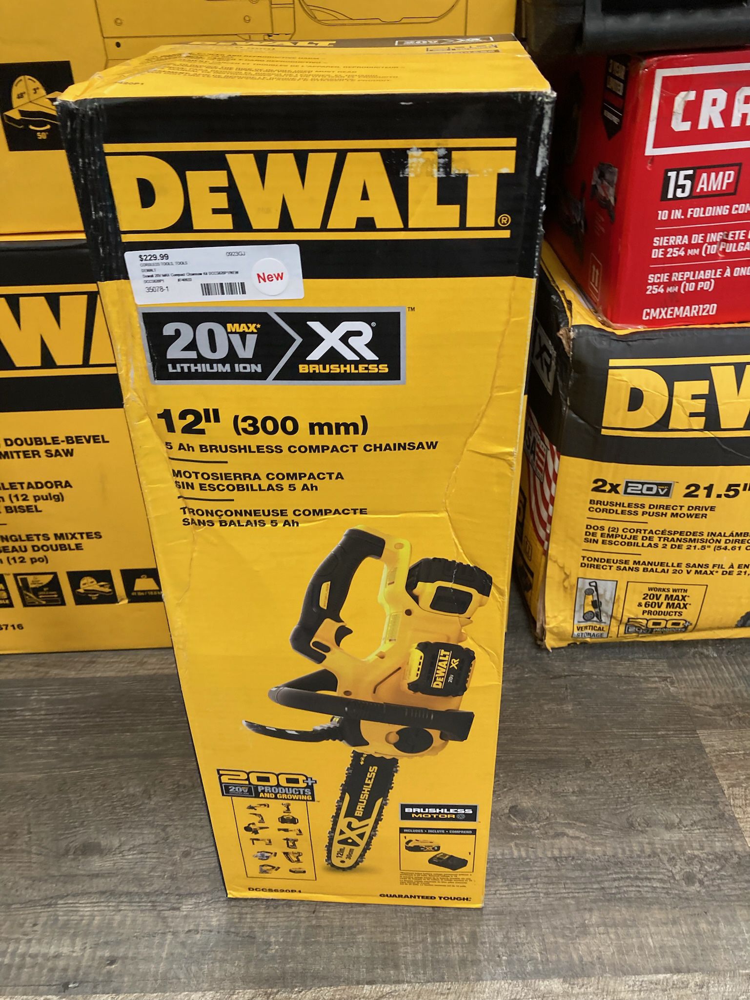 DEWALT DCCS620P1 20V MAX 5.0 Ah Lithium-Ion 12”  Compact Chainsaw Kit