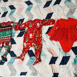 12 months Baby Girl Christmas Dresses And Fleece  Bodysuits Pajamas 🎅🏻 🎄 🎁 