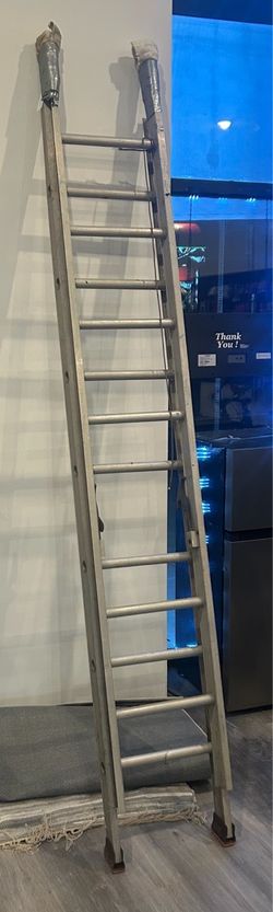 24 Ft Aluminum Extension Ladder and Step Ladder