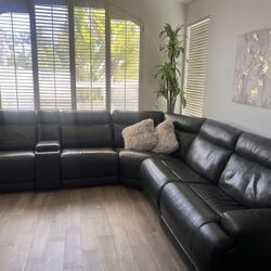 Leather Recliner Coaches 