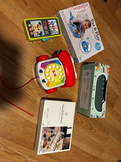 Set of NEW or LIKE NEW Infant and Toddler Toys
