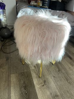 Sitting Stool Pink