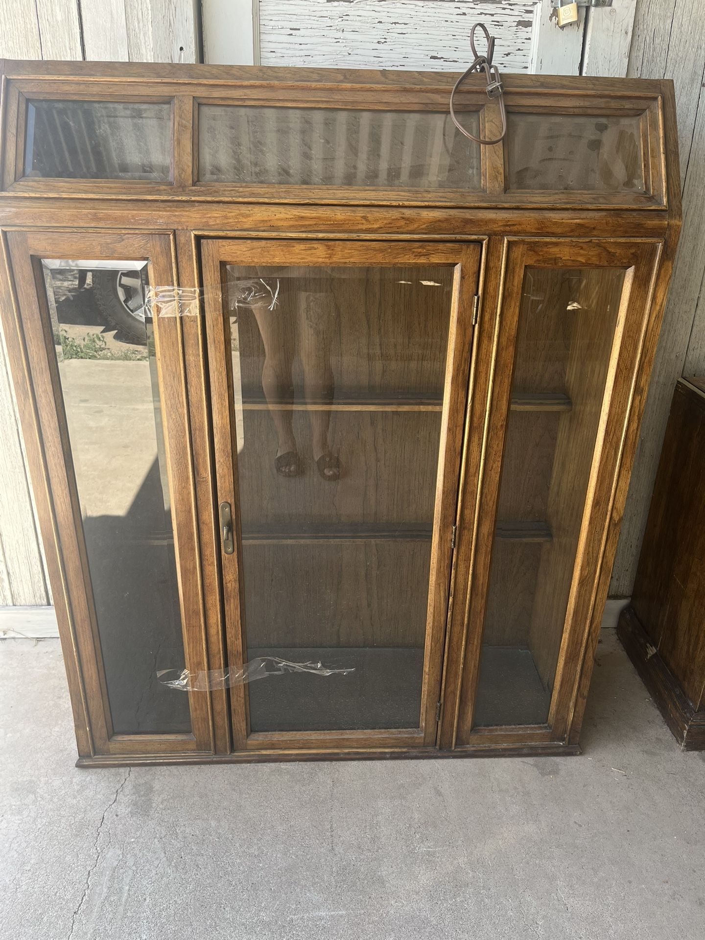 Wood Hutch