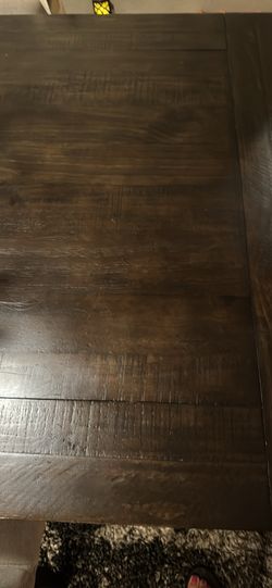Dining room table and 6 chairs