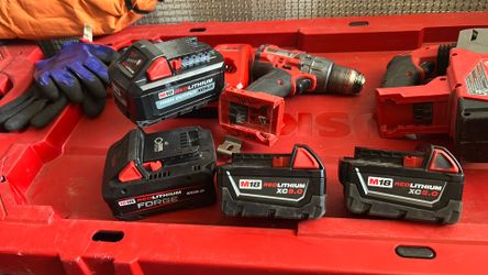 Milwaukee tools