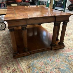Henredon Wood Coffee Table 29”x43”