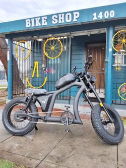 Mg's Electric chopper Brand New only $2999 or Make $100  Monthly Payments