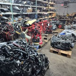 Isuzu Hino Freightliner Fuso used parts