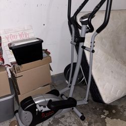 Elliptical Exercise Machine, 