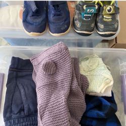 Baby gear ages 6-12 months/Baby Shoes Nike, Monsters inc