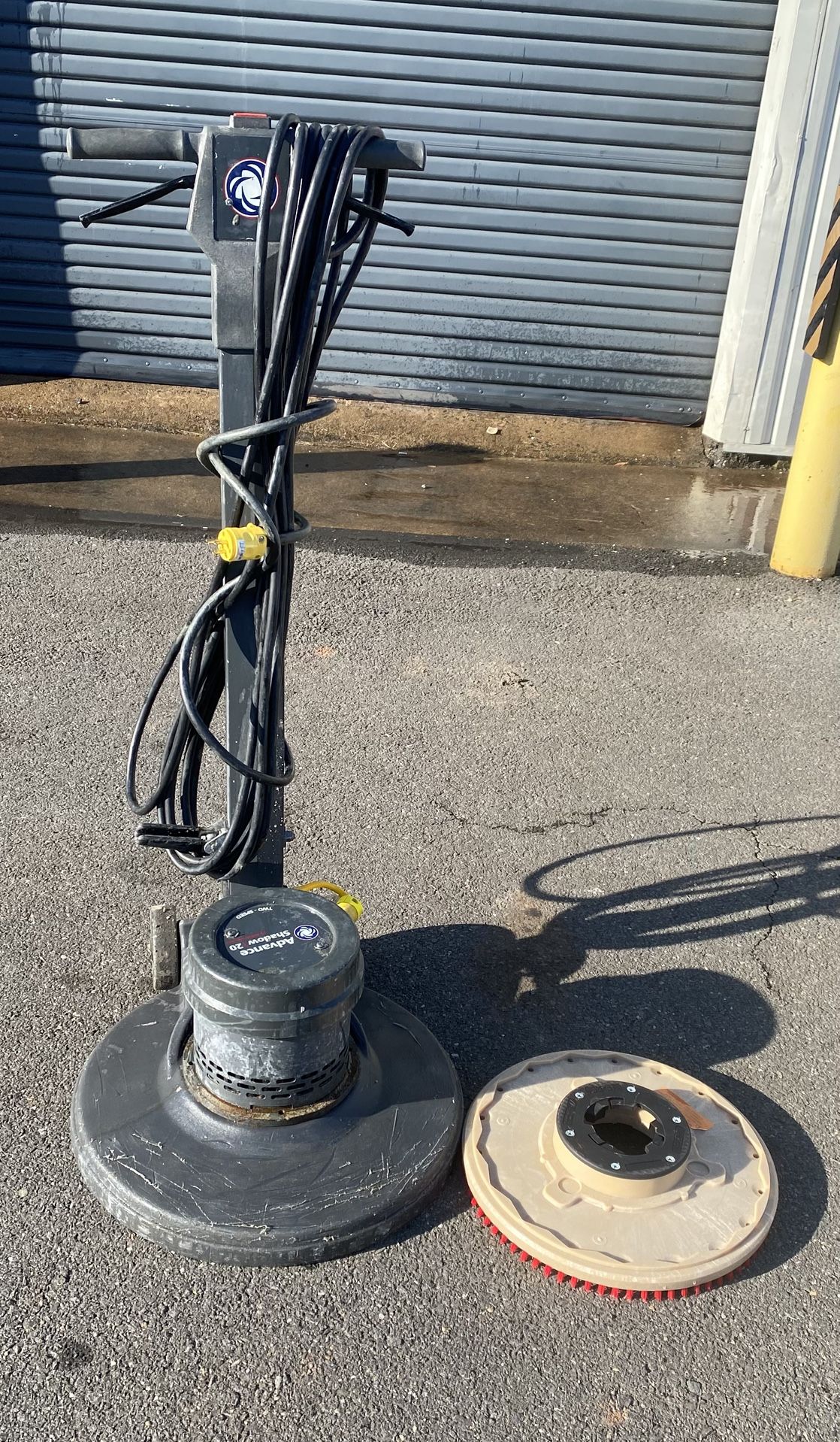 4 in 1 Heavy Duty Floor Buffer, Scrubber, Sander Advance Shadow 20