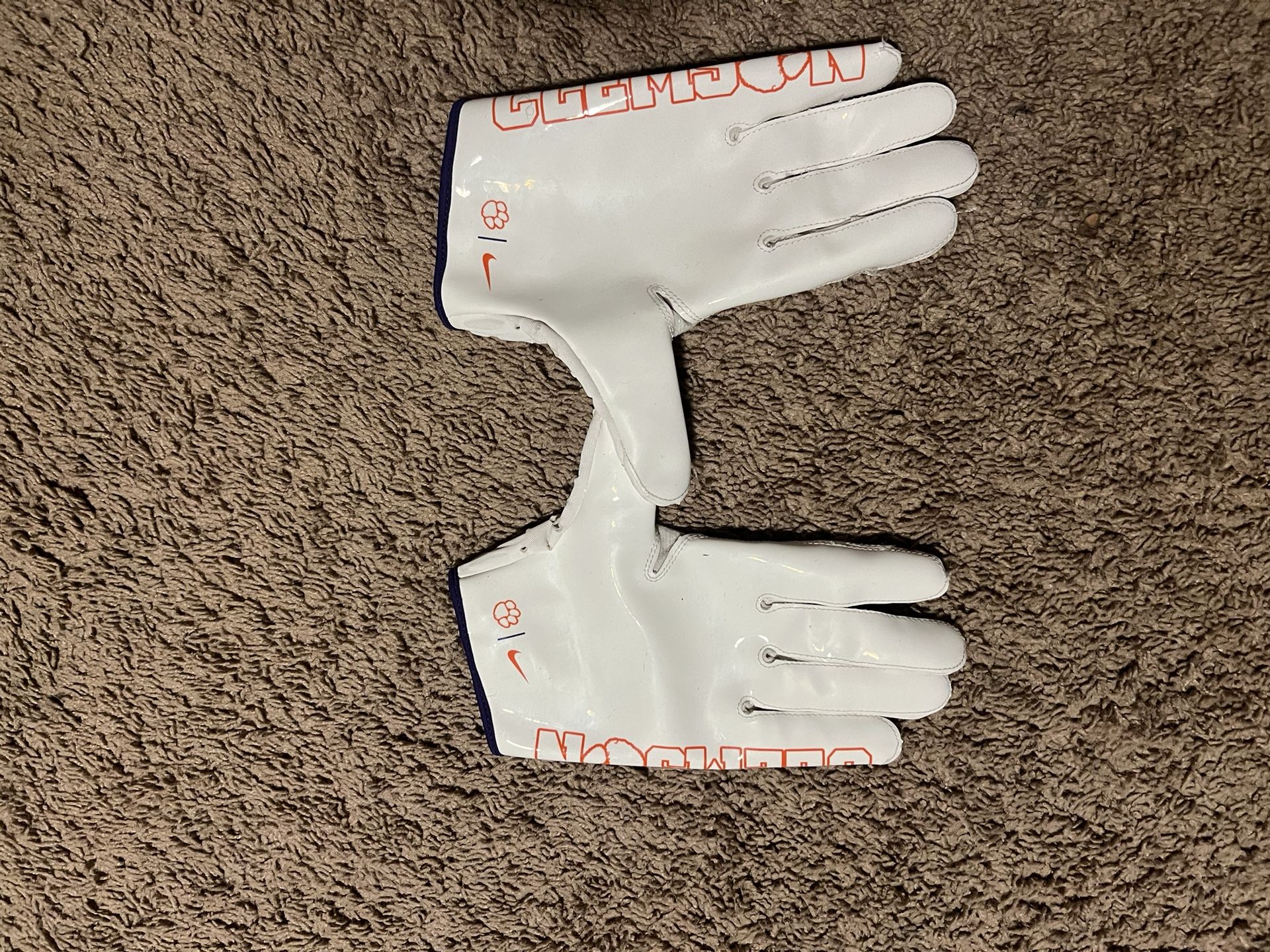 Clemson Football Gloves Size XL