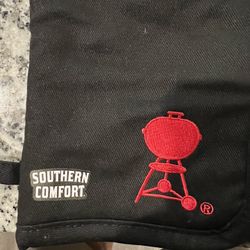 Weber BBQ Mitt And Apron Set