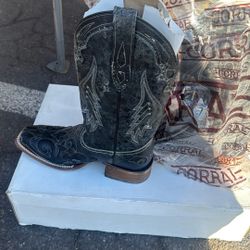 Córrale Boots Ld Black Snake Inlay