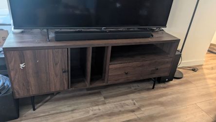 Medium brown console table