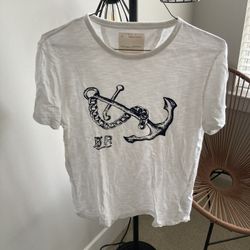 White Anchor Banana Republic men tshirt- Medium size
