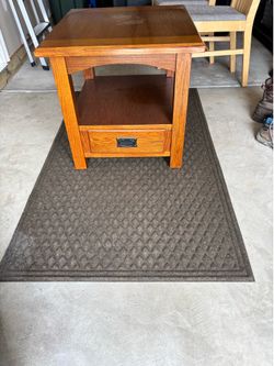NEW Mission Style Nightstand / End Table (24x26x23)