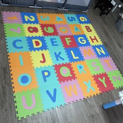 Foam Puzzle Floor.