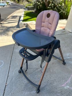 Maxi Cosi pink high chair