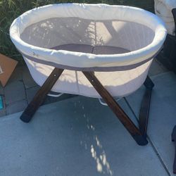 Bassinet 