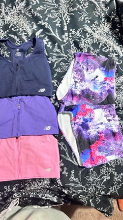 3x New Balance Sport Bras with bottom
