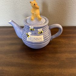 Vintage Classic Pooh Teapot 