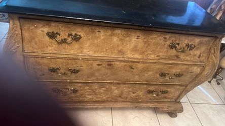 Console table