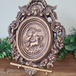 Vintage Ornate Resin Greek Image