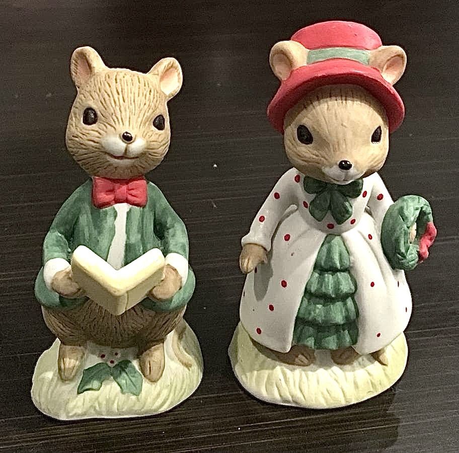 ππ 2 Vintage Lefton Porcelain/Ceramic Christmas Caroling Mice, from Japan (brand new)