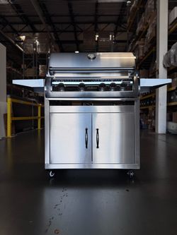 SunFire 32" Freestanding w/ 304 Stainless, Infrared Burner, Cast Burners, Rotisserie Kit, Ceramic Briquettes